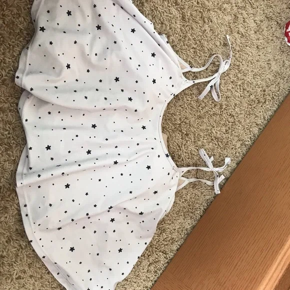 Kortni jeane medium tiny black star swing top - Picture 1 of 2